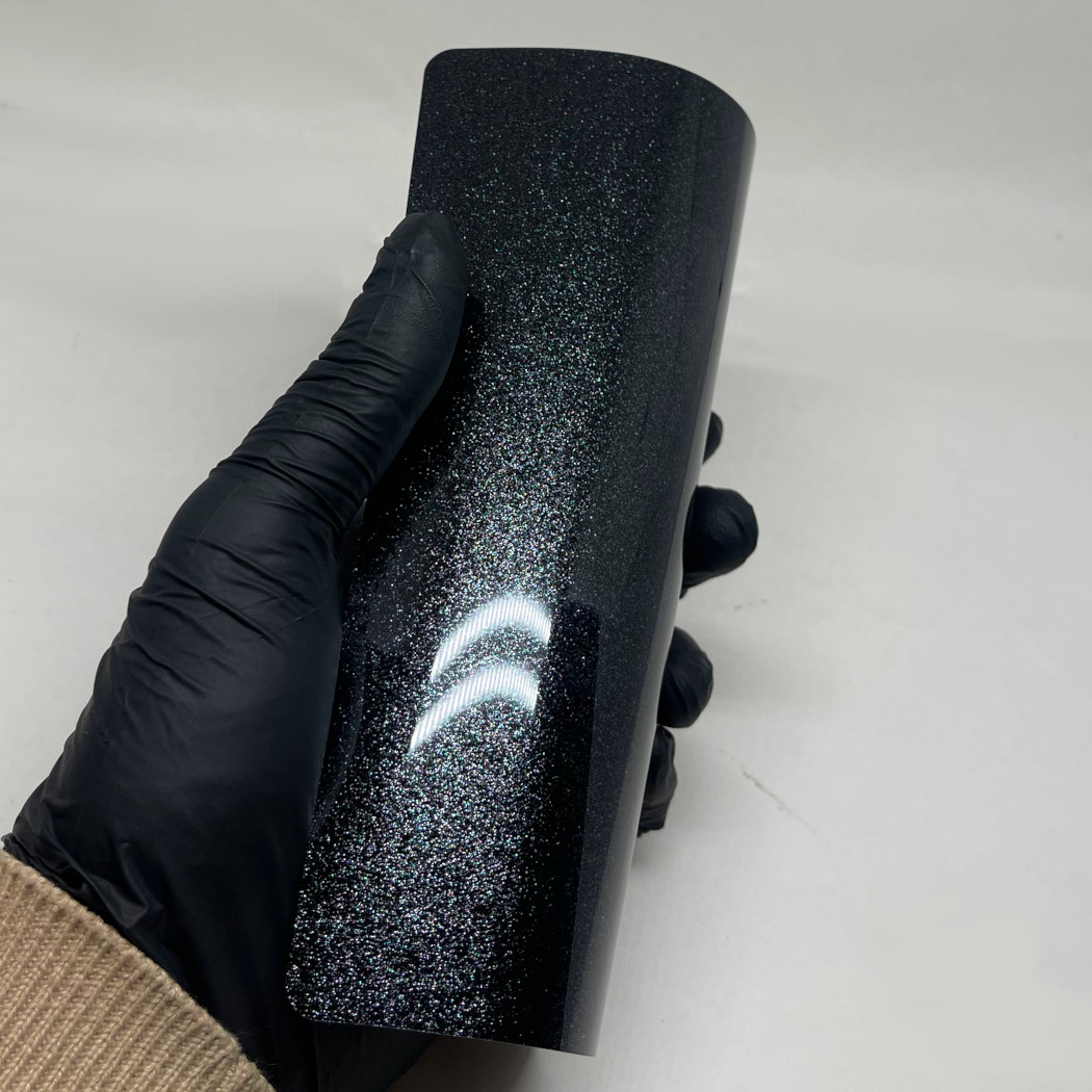 WunderVinyl Super gloss+ Diamond Black car wrap