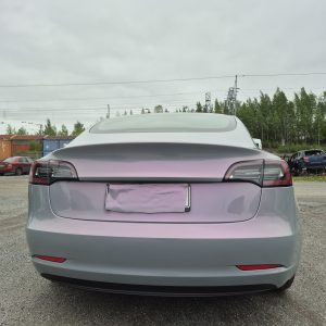 WunderVinyl Super Gloss+ Candy Flip Grey to Purple LT car wrap