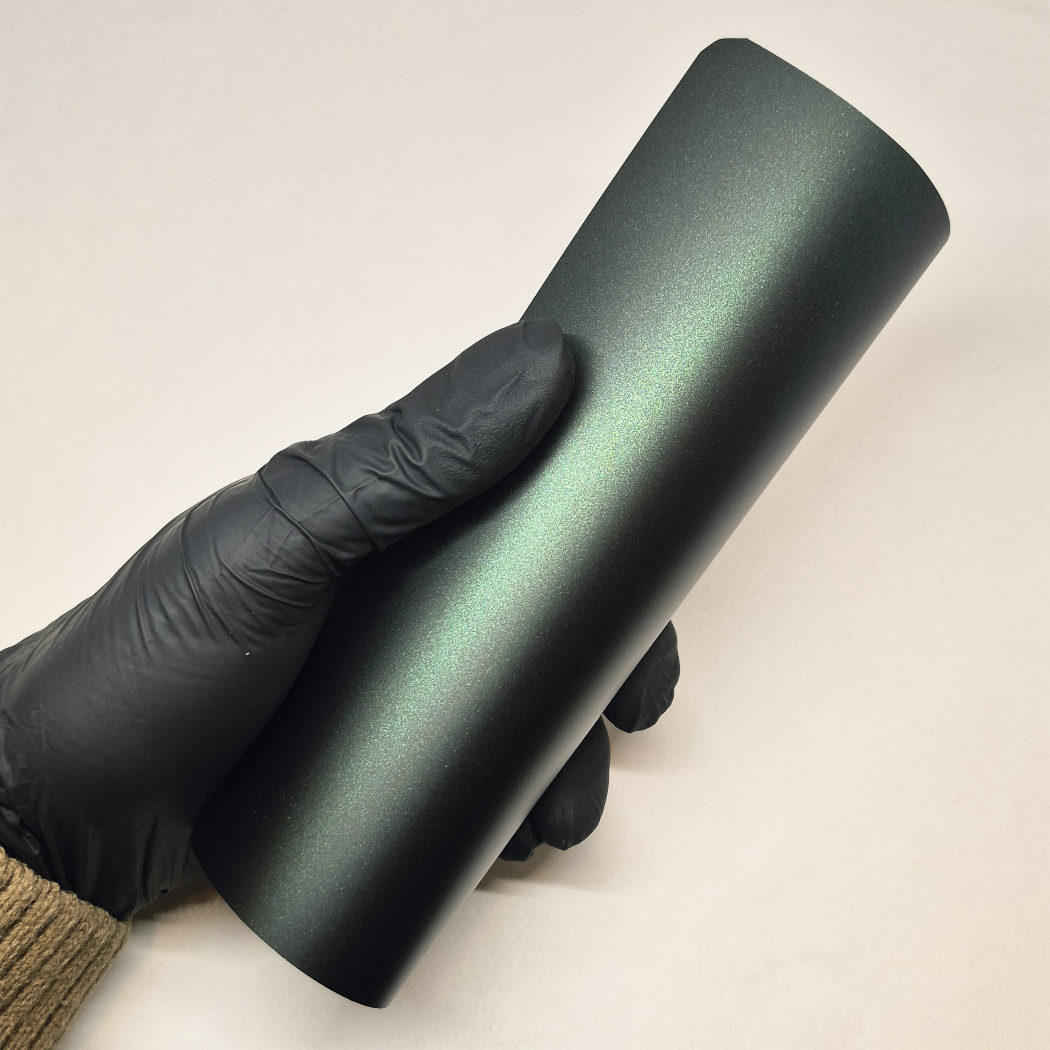 WunderVinyl Super Matte Metallic Butterfly Green car wrap